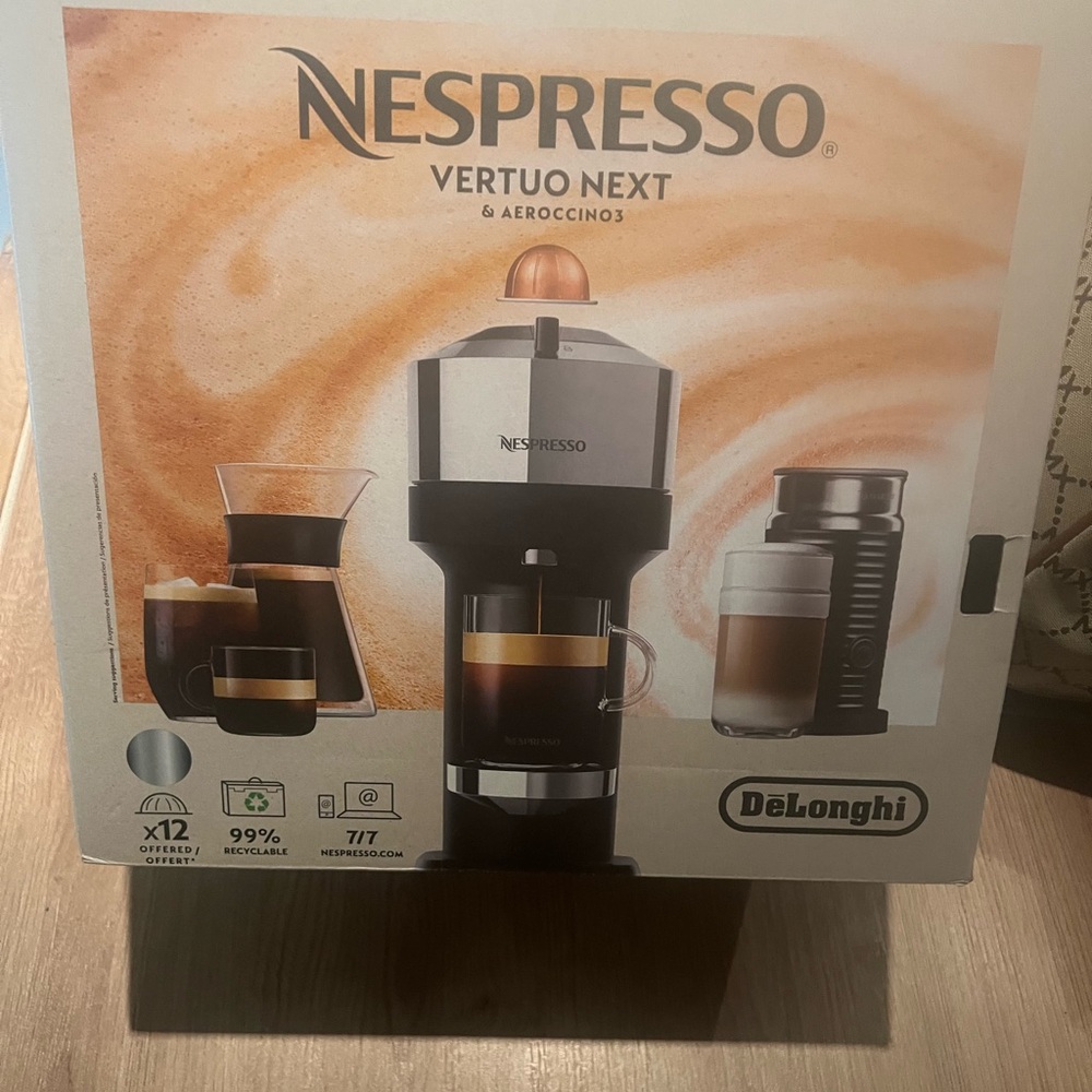 Nespresso Vertuo Next with Aeroccino in Cream